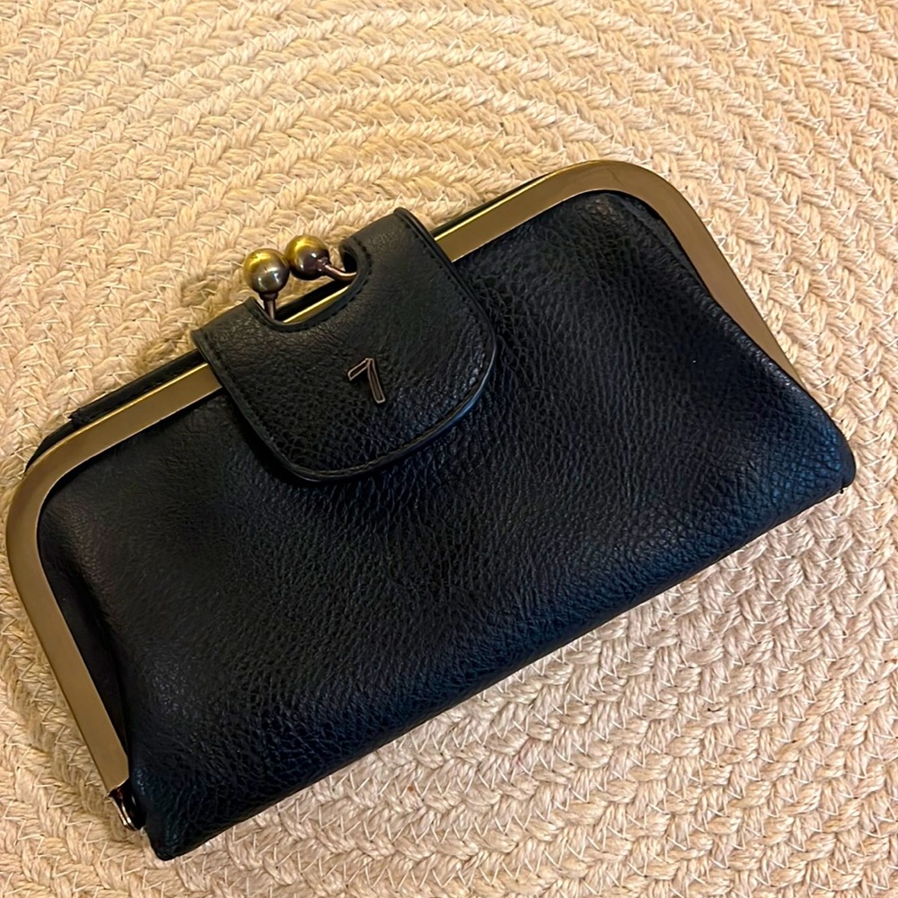 Seven Days black leather wallet